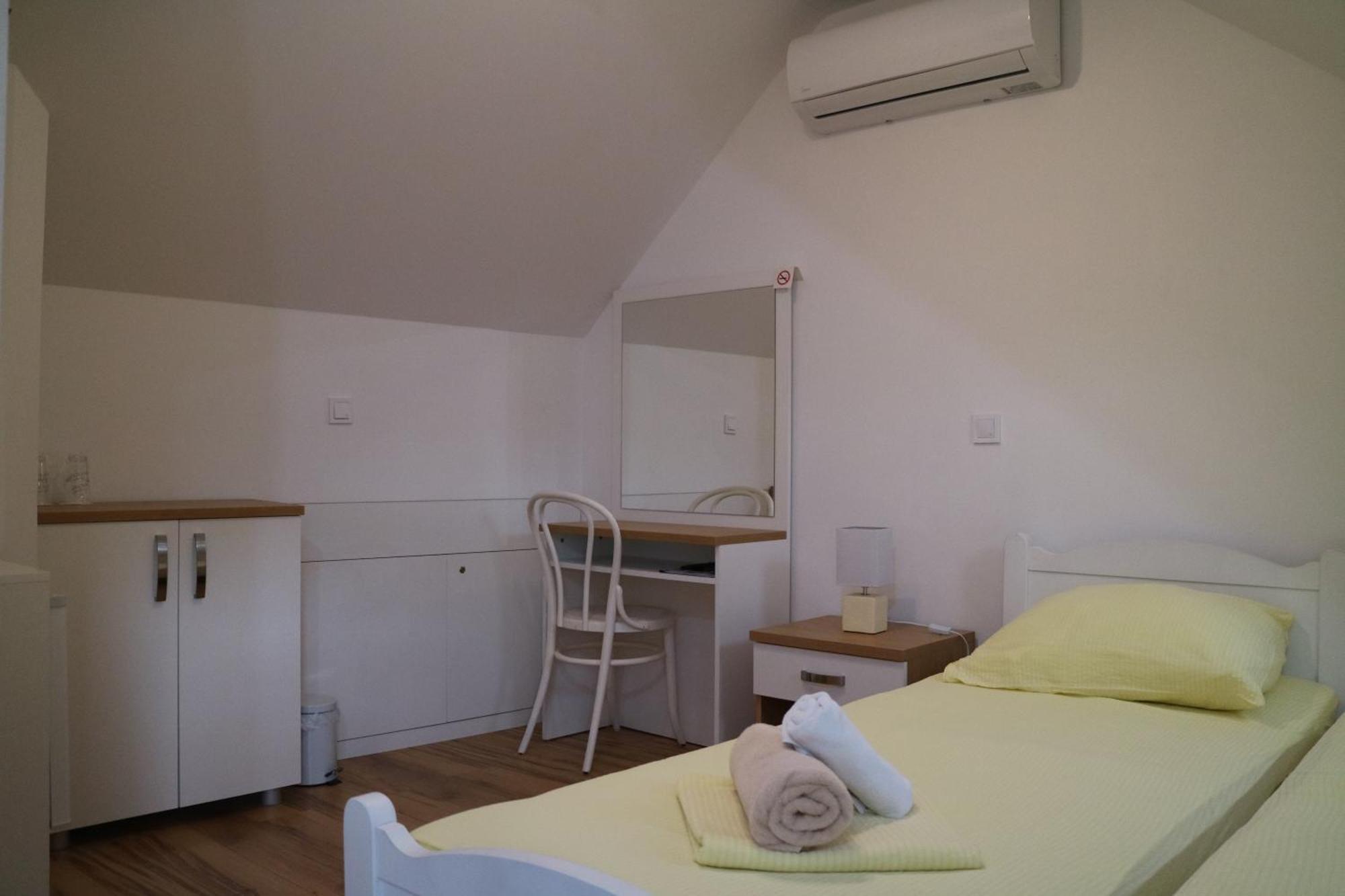 Studio Apartments & Rooms Lela, Sipan Island 시팬스카루카 외부 사진