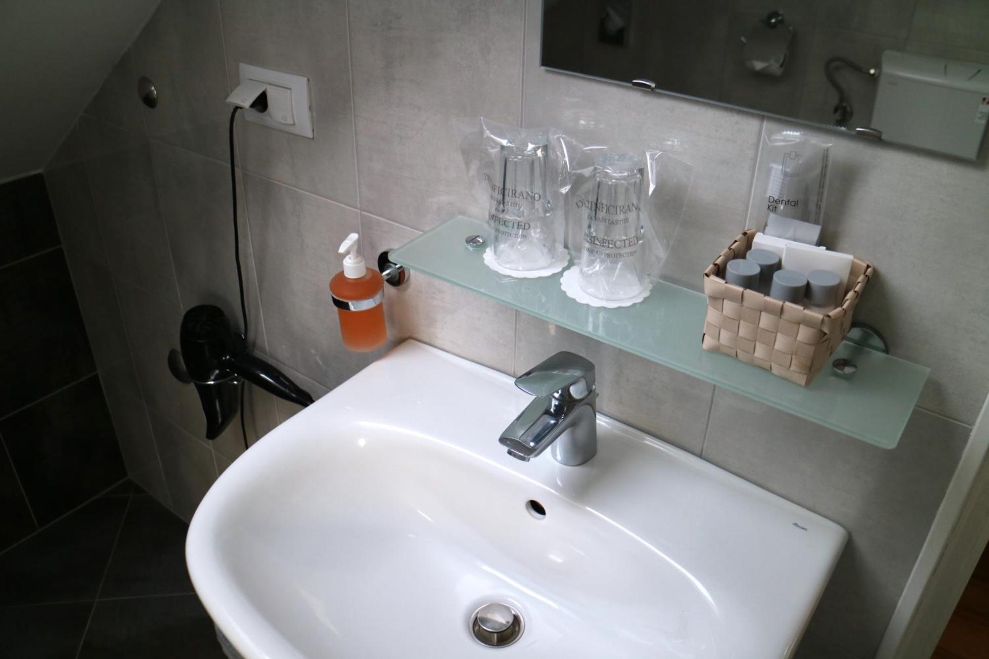 Studio Apartments & Rooms Lela, Sipan Island 시팬스카루카 외부 사진